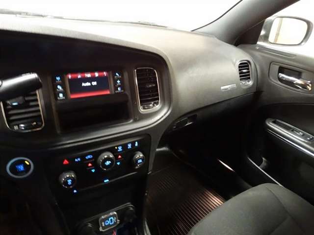 Dodge Charger 2013 photo 34